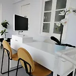 Bed & Breakfast Room27- Center