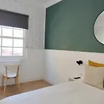 Room27- Center *