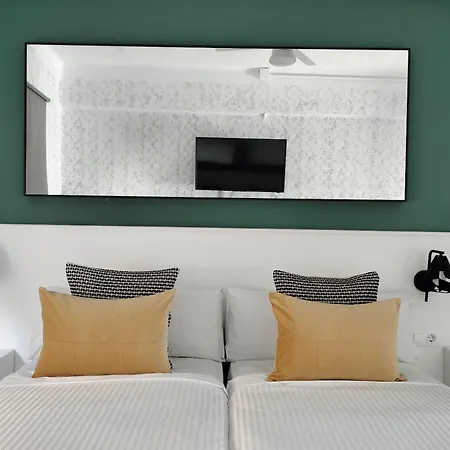 Room27- Center Nocleg ze śniadaniem La Laguna (Tenerife)