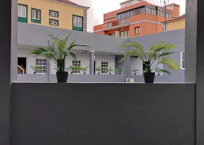 Room27- Center * La Laguna (Tenerife)