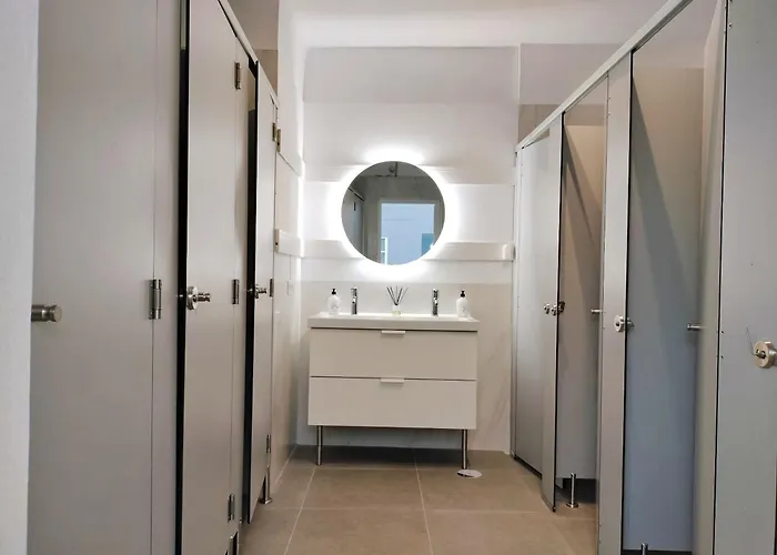 Room27- Center לה לגונה